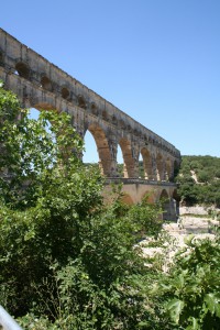 honden frankrijk pont du gard